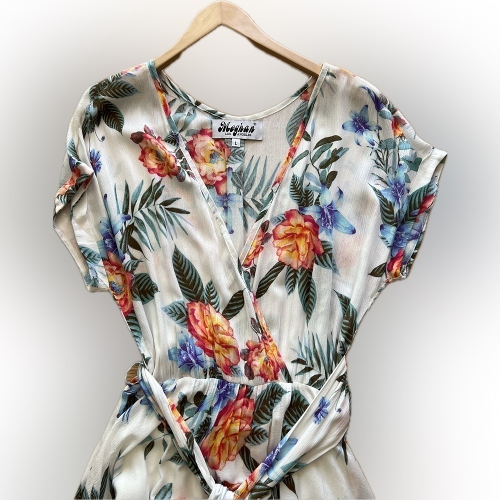 Meghan LA Women’s Jasmine Wrap Maxi Dress Floral Short Sleeve Large NWOT Flaws - Picture 4 of 16